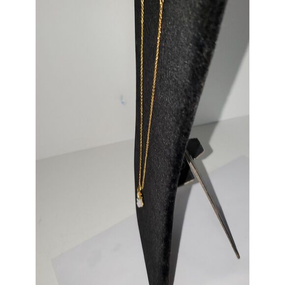 Avon Vintage Porcelain Rose Bouquet Necklace Dainty Elegant Gold Tone Feminine - Picture 5 of 9